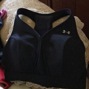 Under Armour Excellent like new condition.